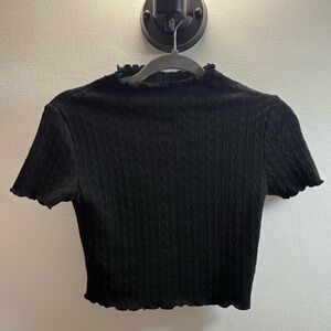 Forever 21 Black Crop Top M